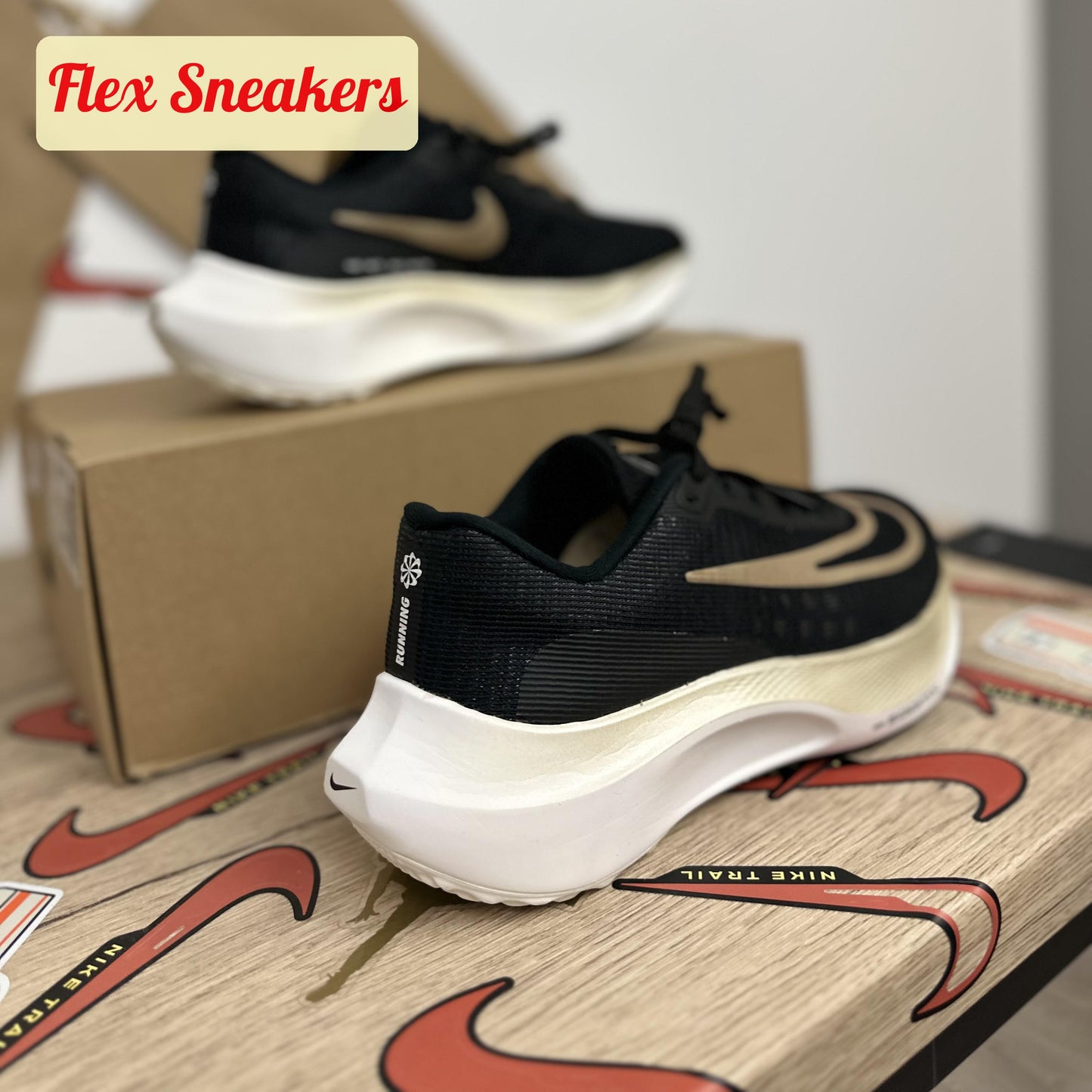 Zoom Fly 5 Black/Metallic-Gold