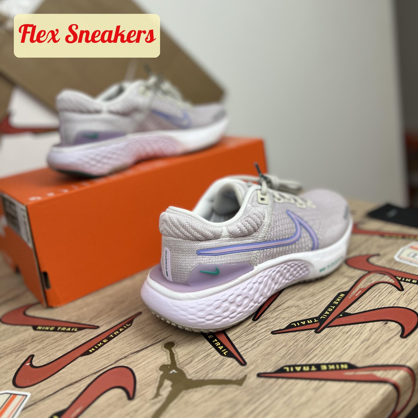 W ZoomX Invincible Run Flyknit 2 Doll-Neptune/Green