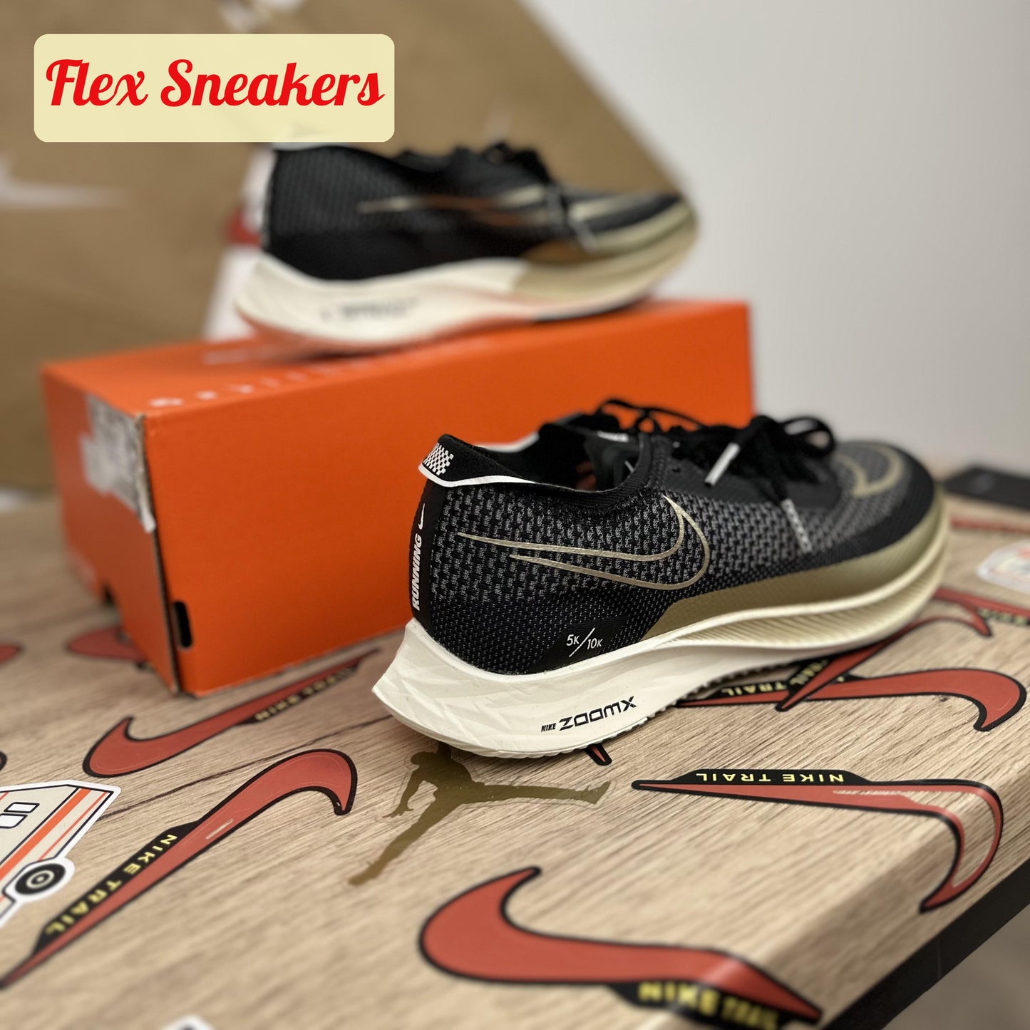 ZoomX Streakfly Black/Gold