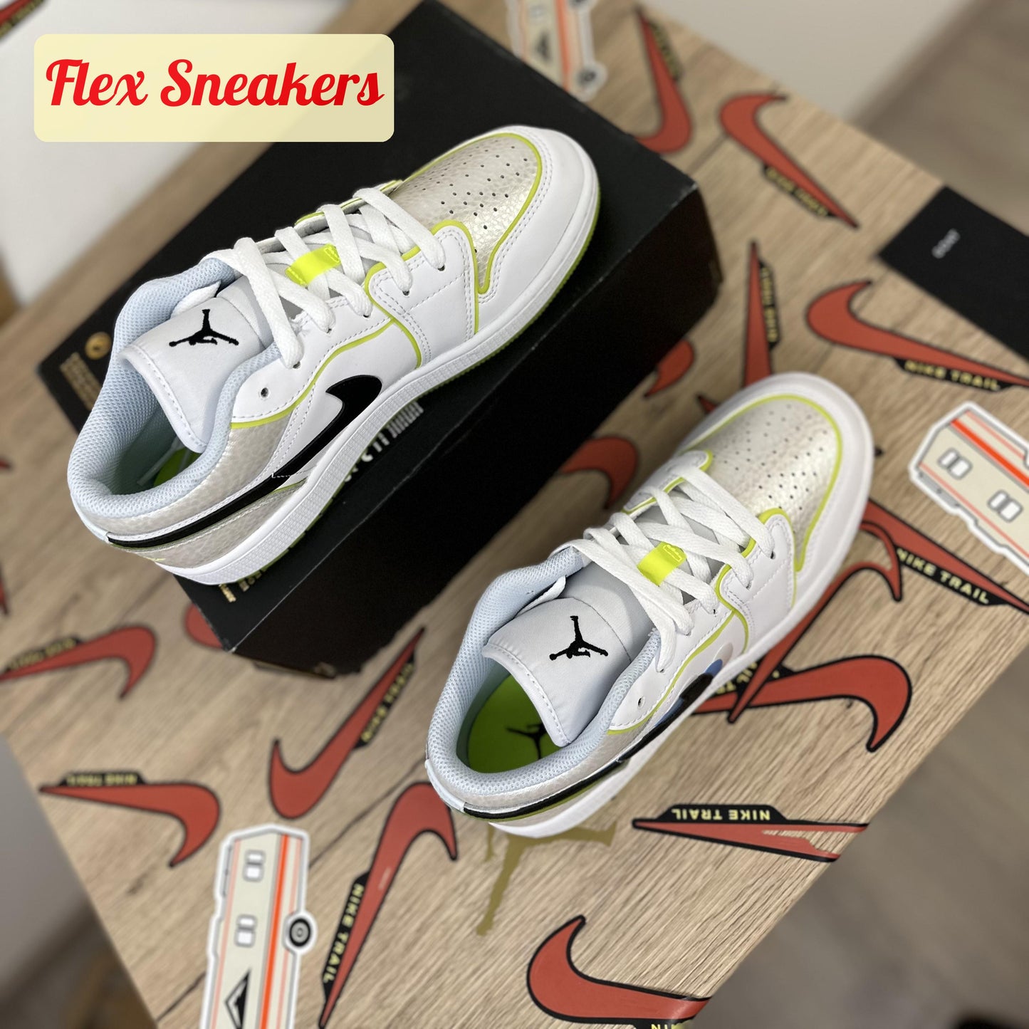 Air Jordan 1 Low SE (GS) Warped-Swoosh