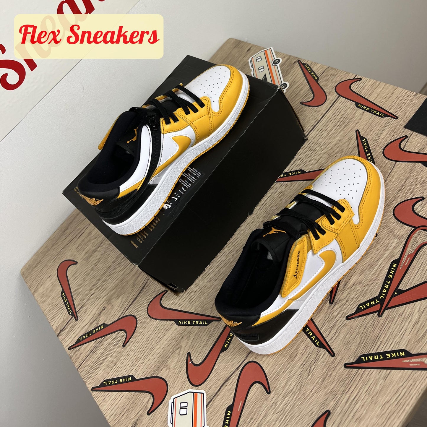 Air Jordan 1 Low FlyEase (GS) Yellow/Black