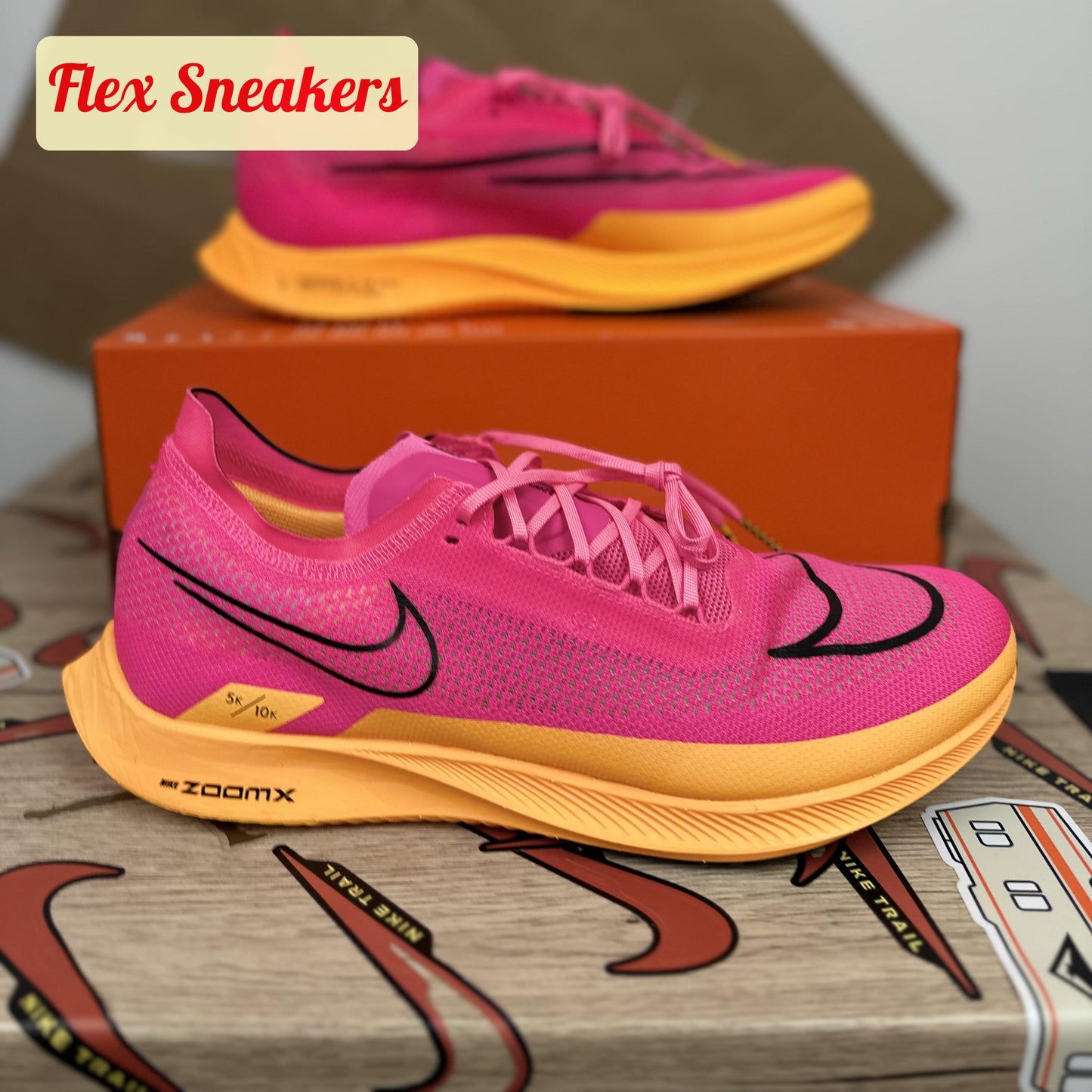 ZoomX Streakfly Hyper-Pink