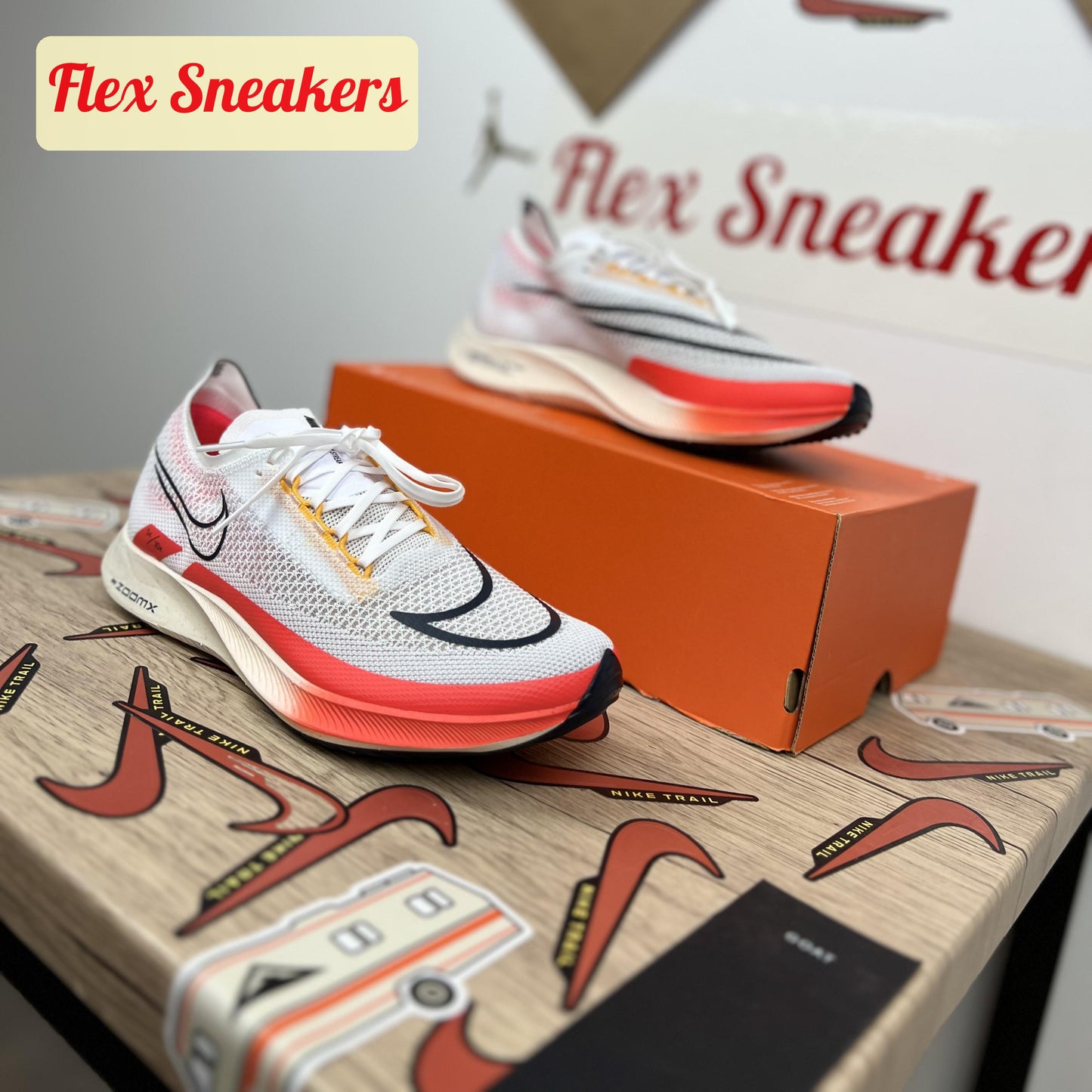 ZoomX Streakfly White/Bright-Crimson