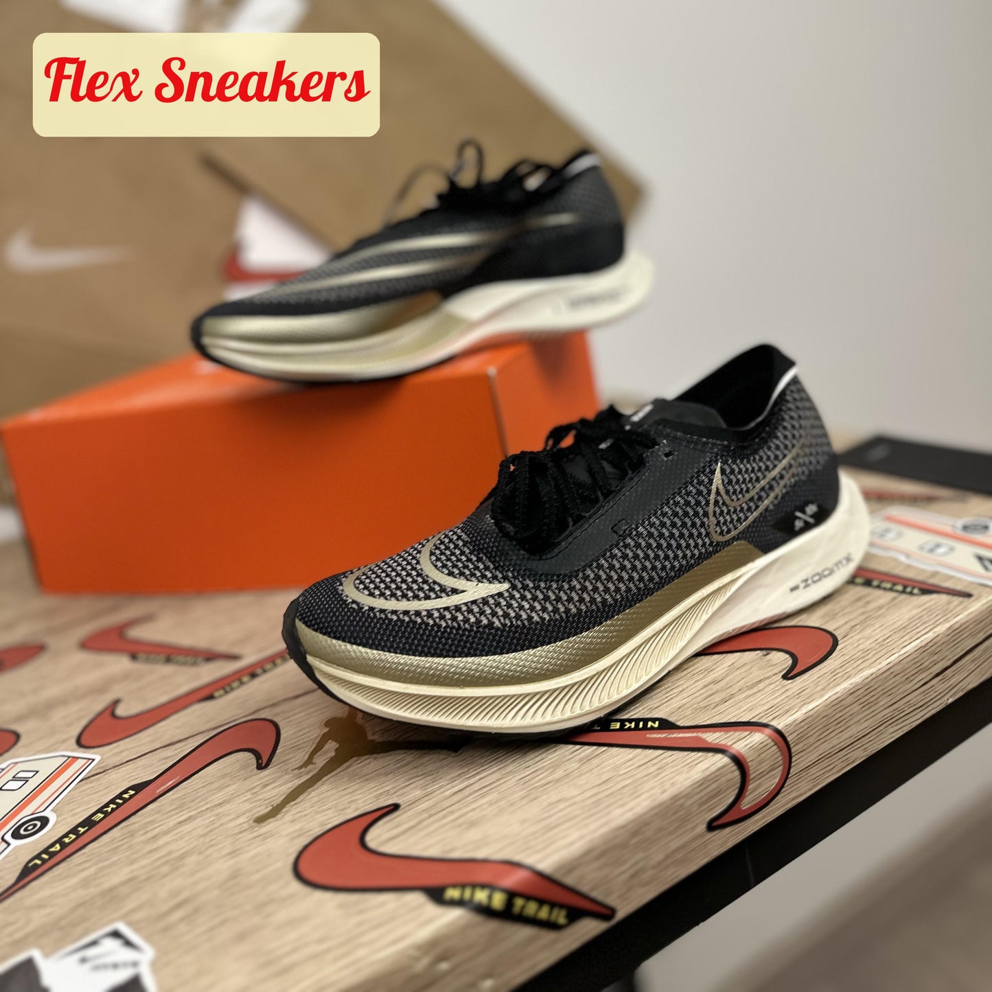 ZoomX Streakfly Black/Gold