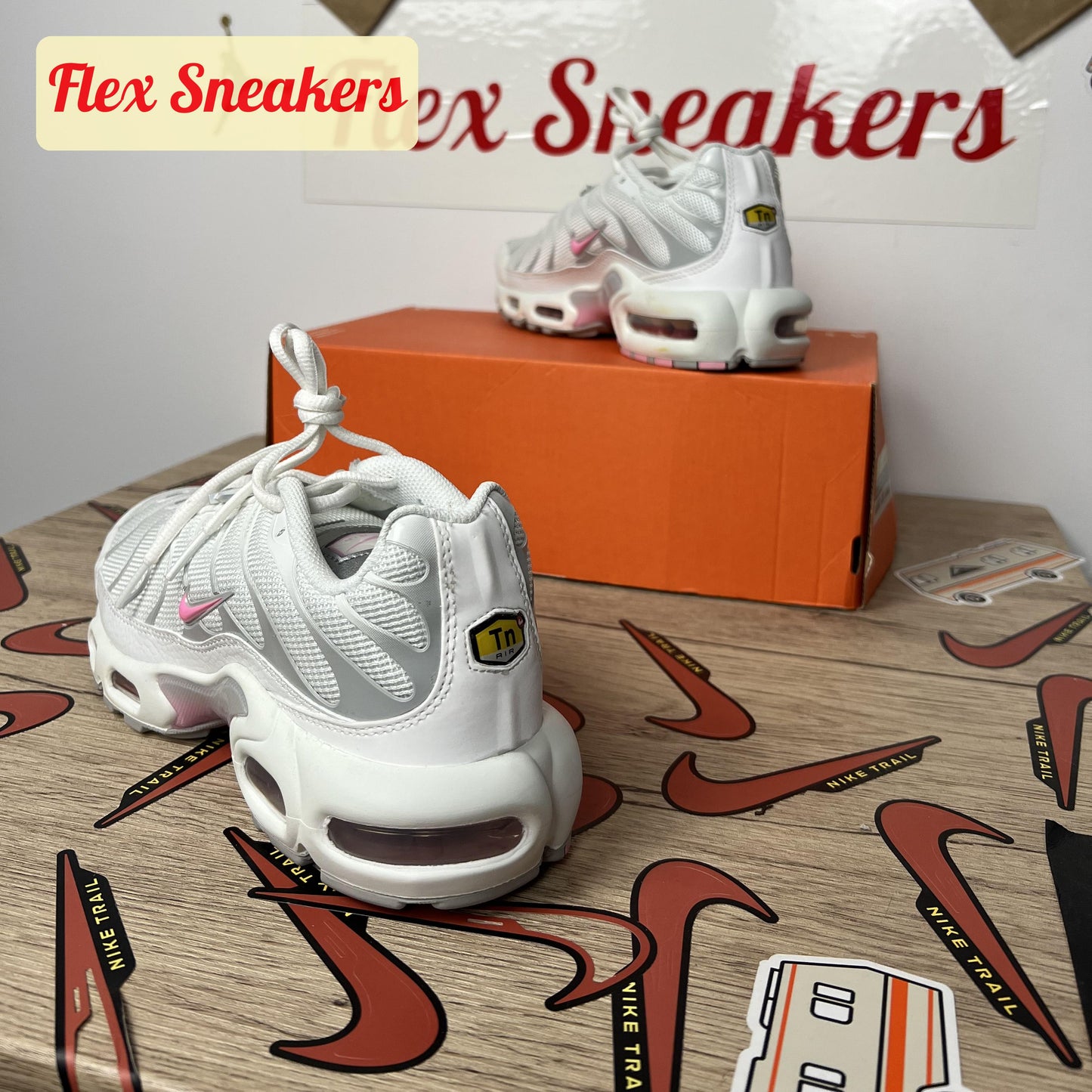 Air Max Plus Summit-White/Pink