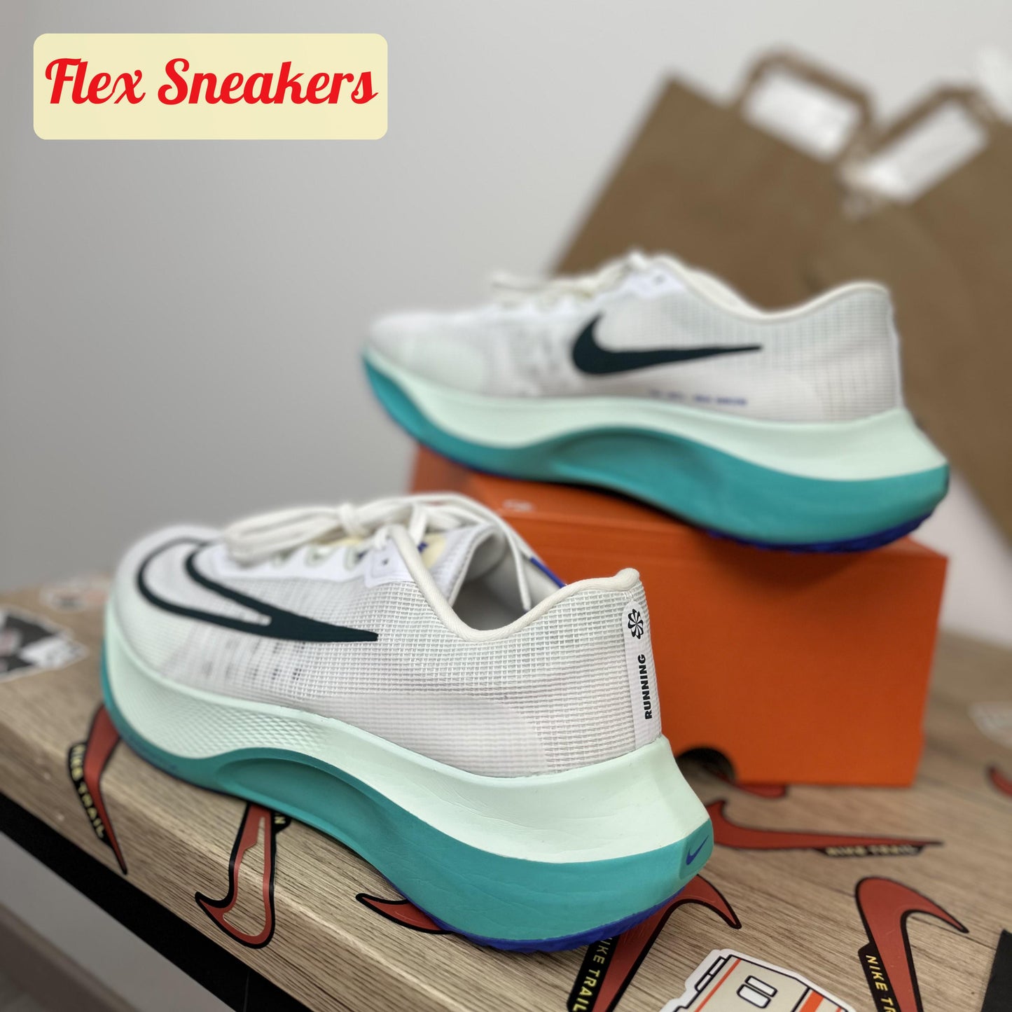 Zoom Fly 5 White/Barely-Green