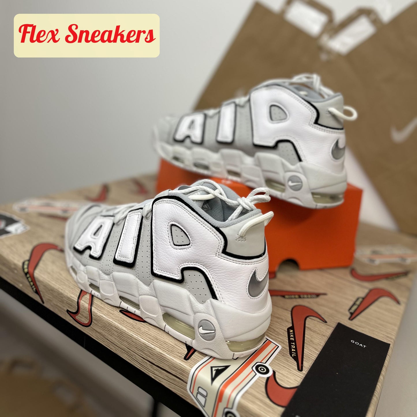 Air More Uptempo '96 Photon-Dust