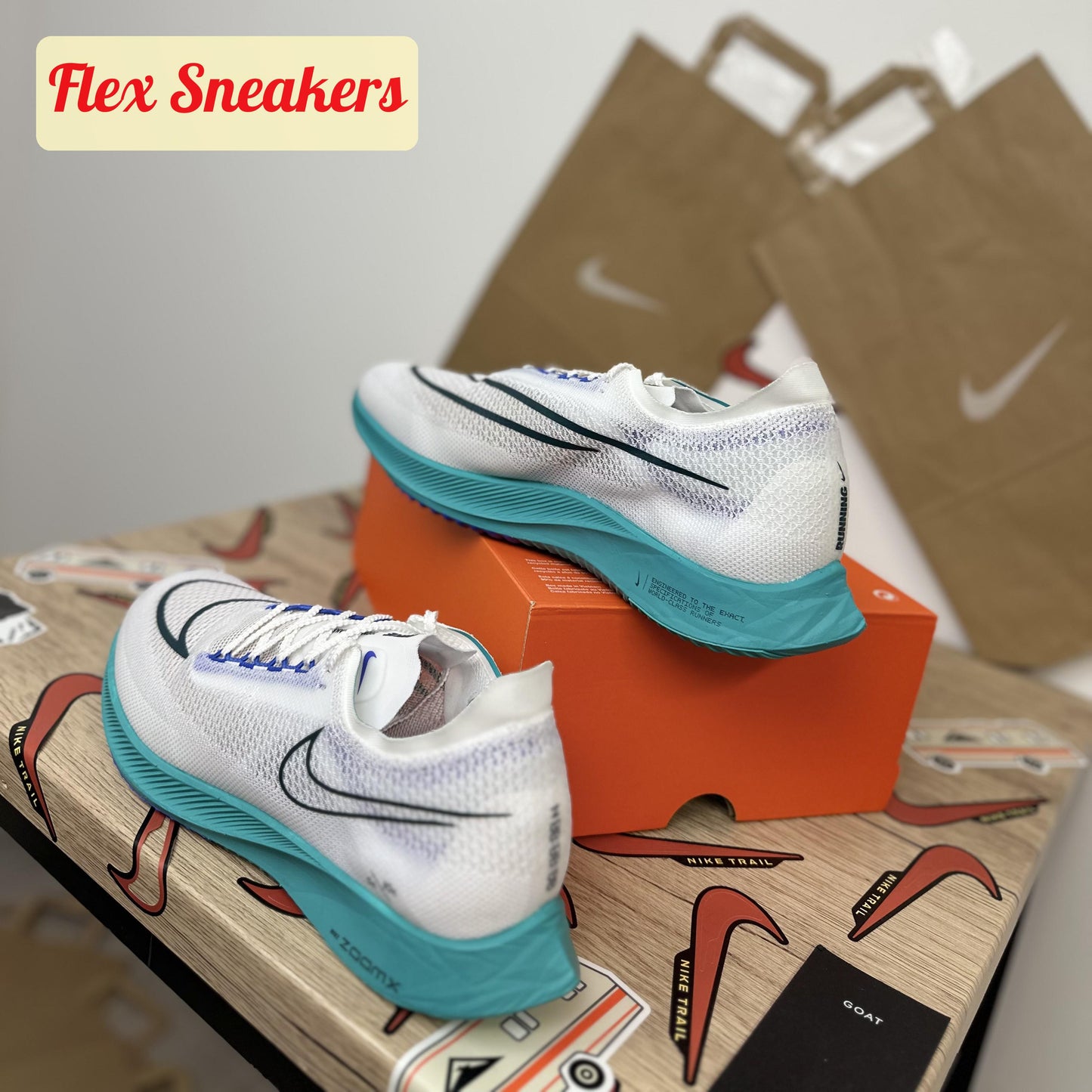 ZoomX Streakfly White/Deep-Jungle
