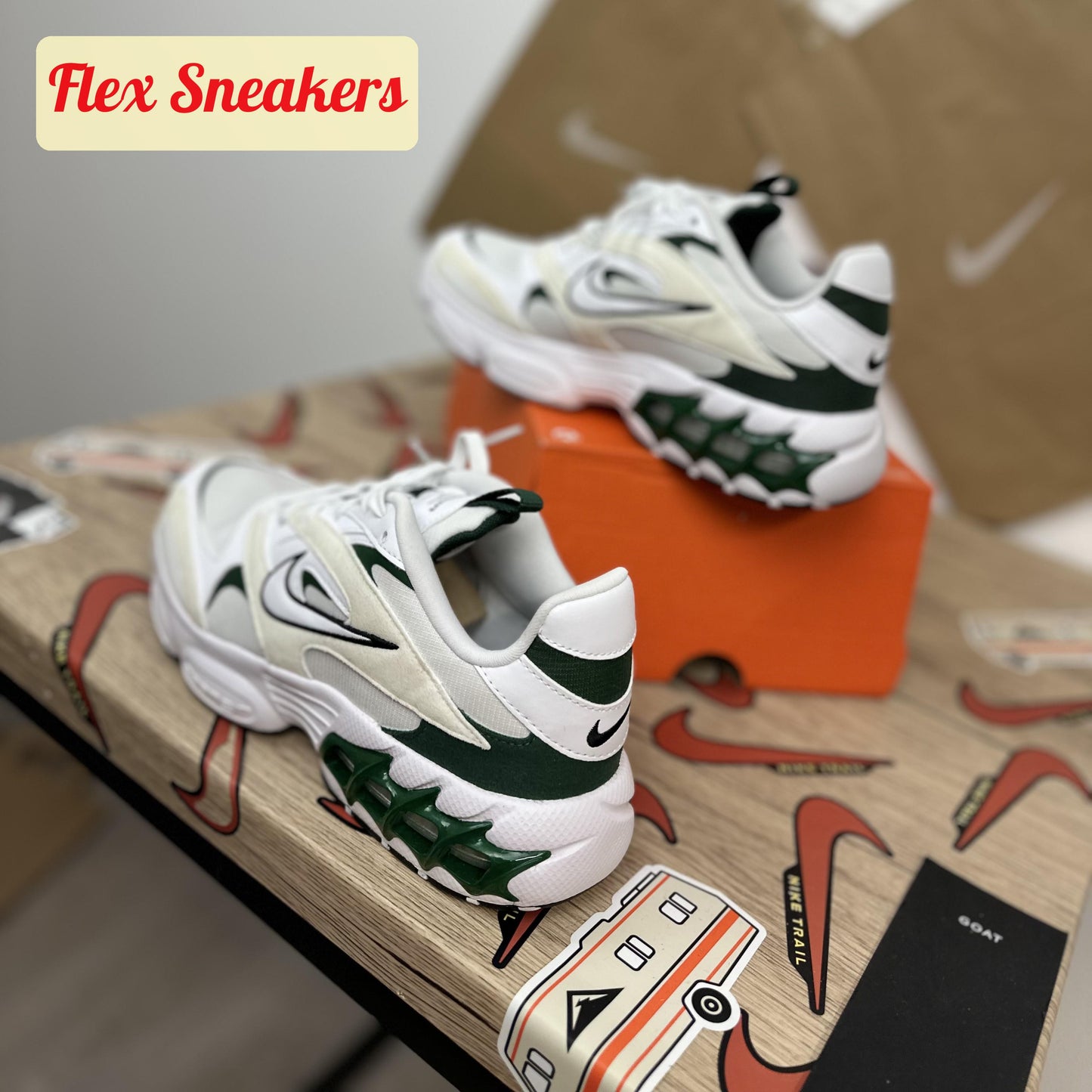 W Zoom Air Fire White/Black