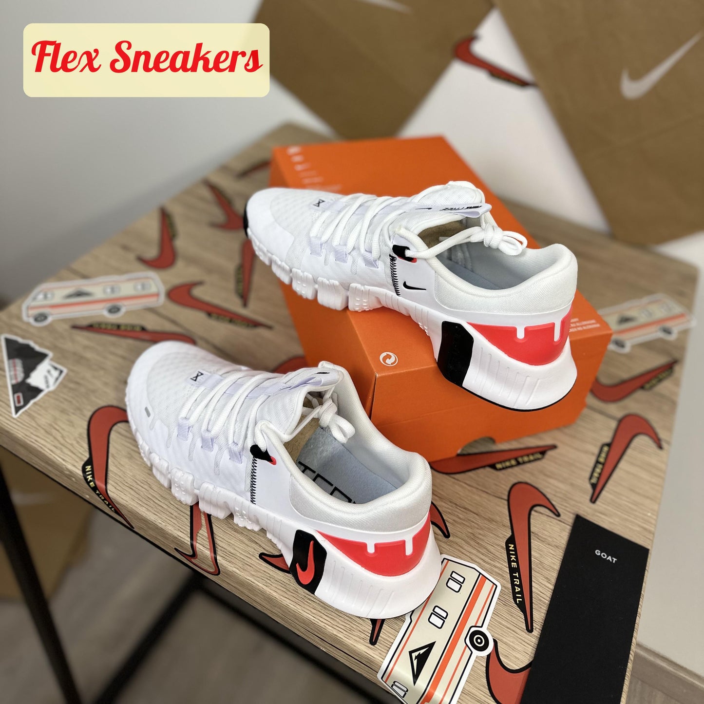 Free Metcon 5 White/Bright-Crimson