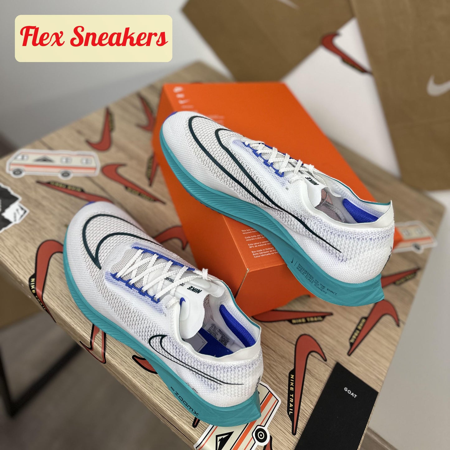 ZoomX Streakfly White/Deep-Jungle