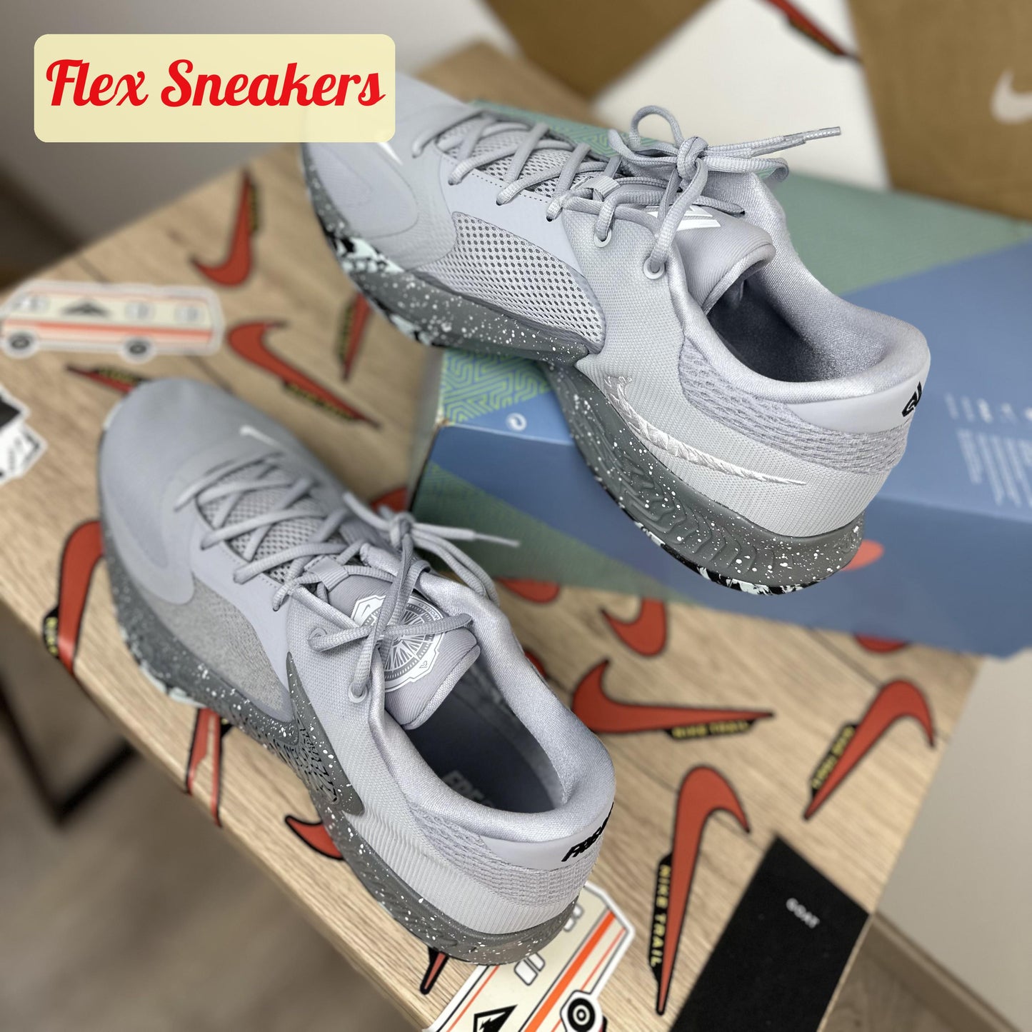 Zoom Freak 4 Wolf-Grey