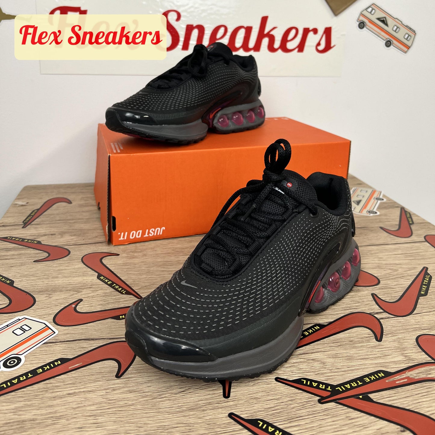 Air Max DN Black/Crimson