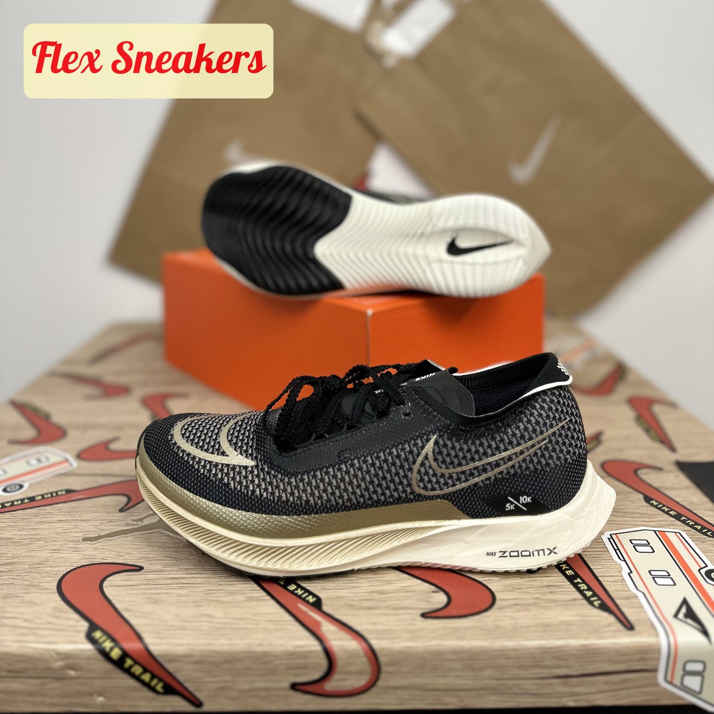 ZoomX Streakfly Black/Gold