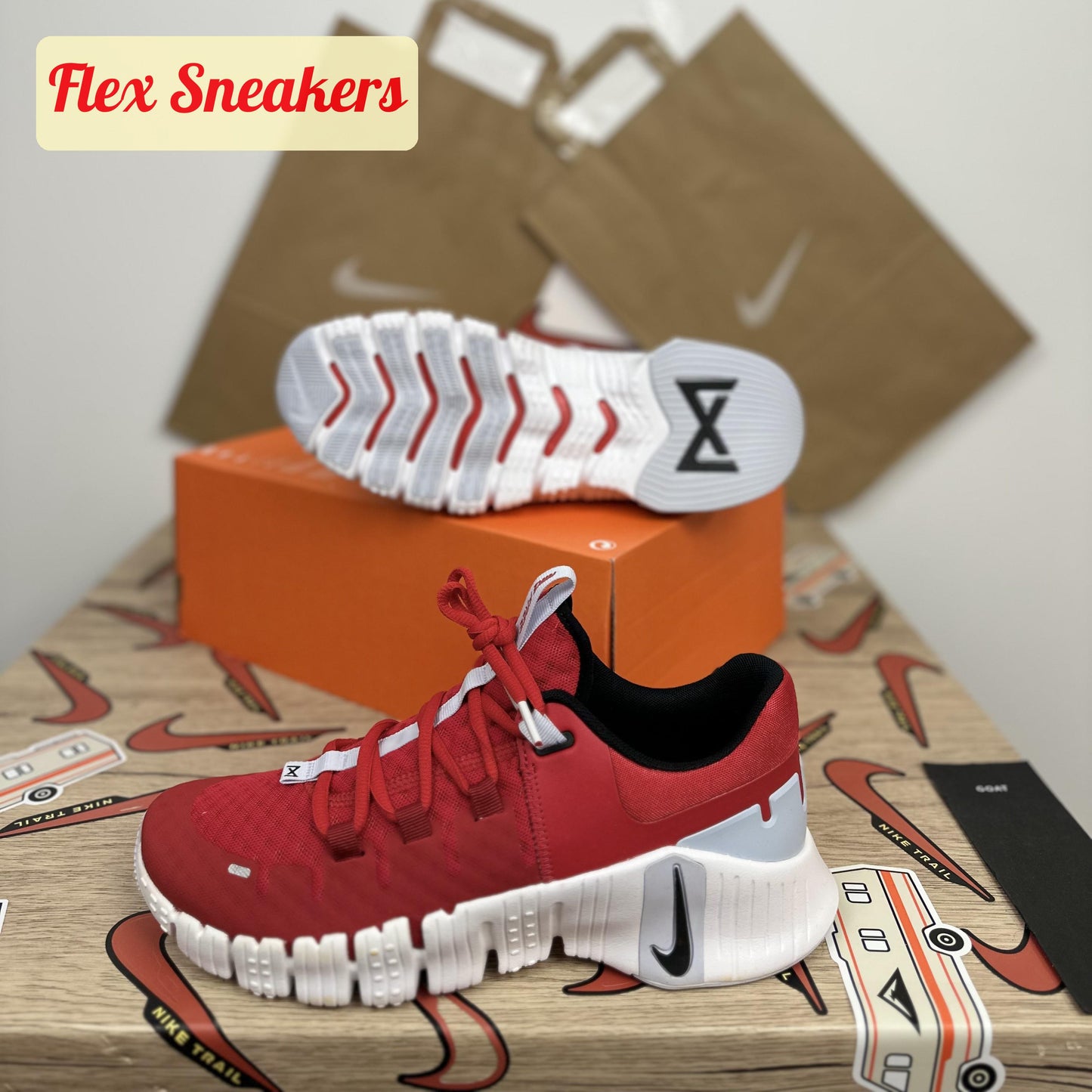 Free Metcon 5 Red/White