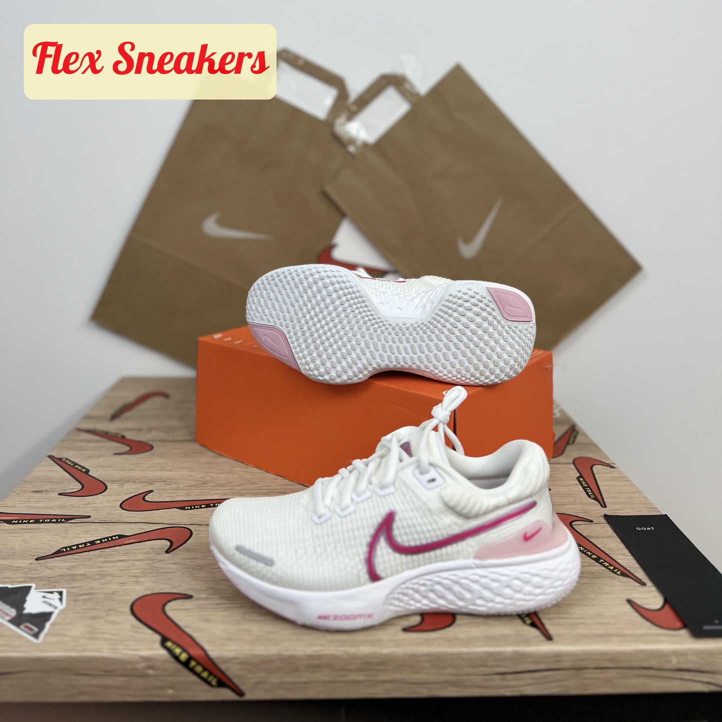ZoomX Invincible Run FK 2 White/Pink