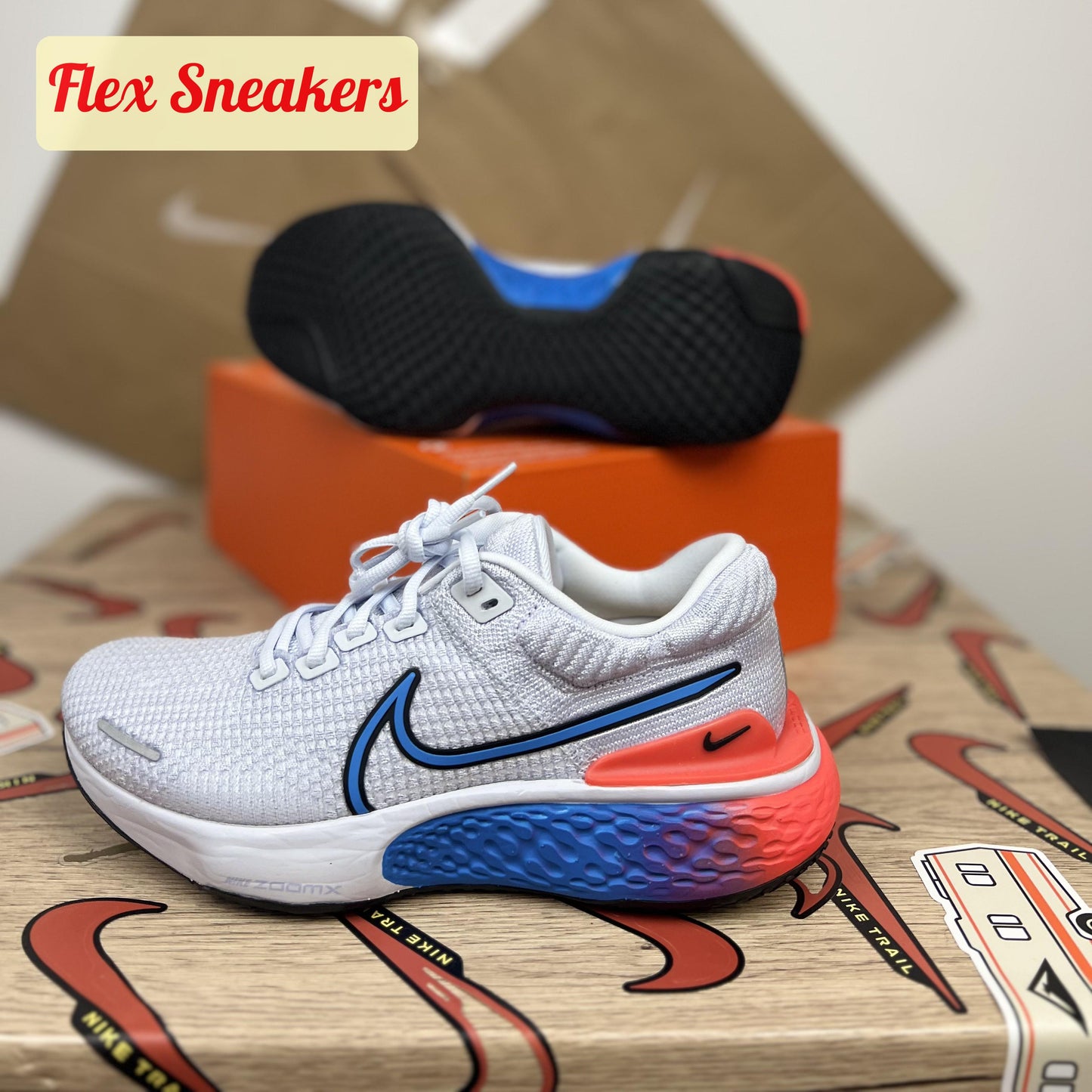 W ZoomX Invincible Run FK 2 Grey