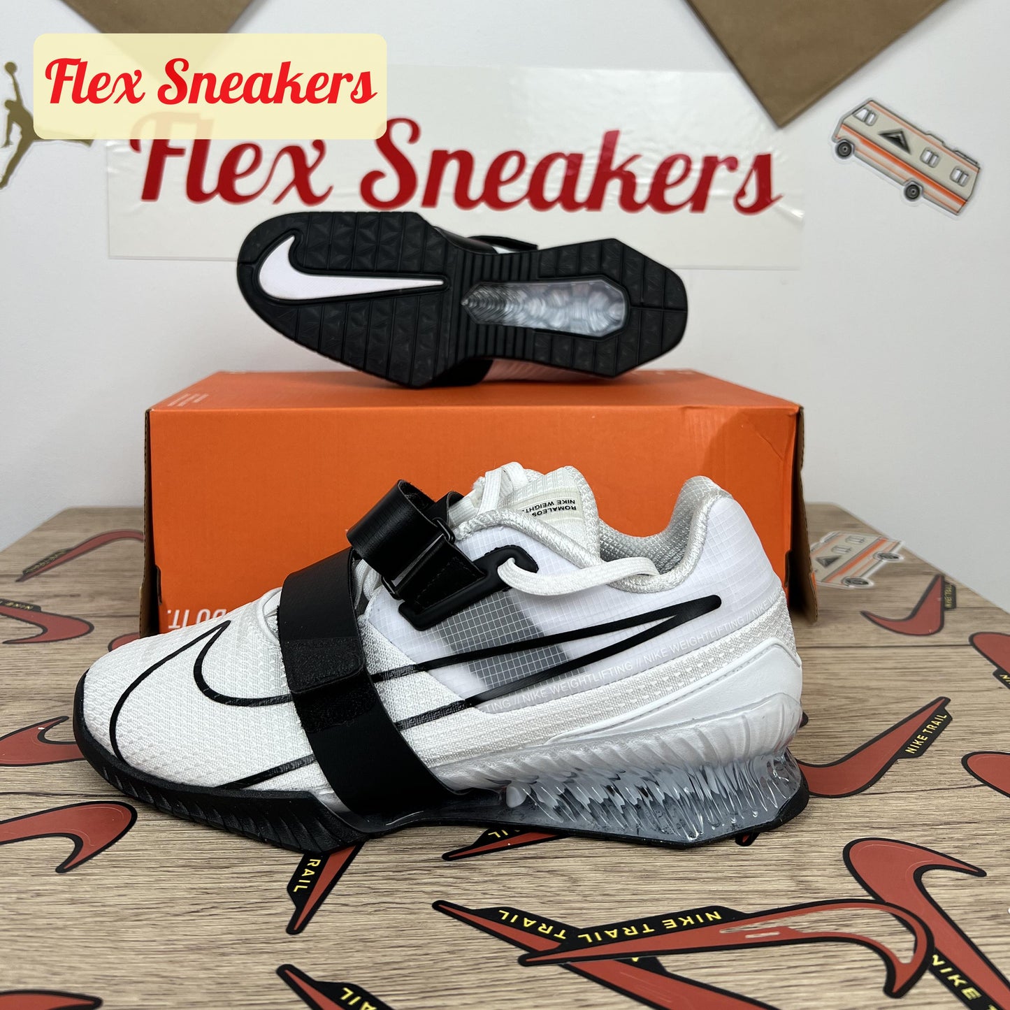 Romaleos 4 White/Black