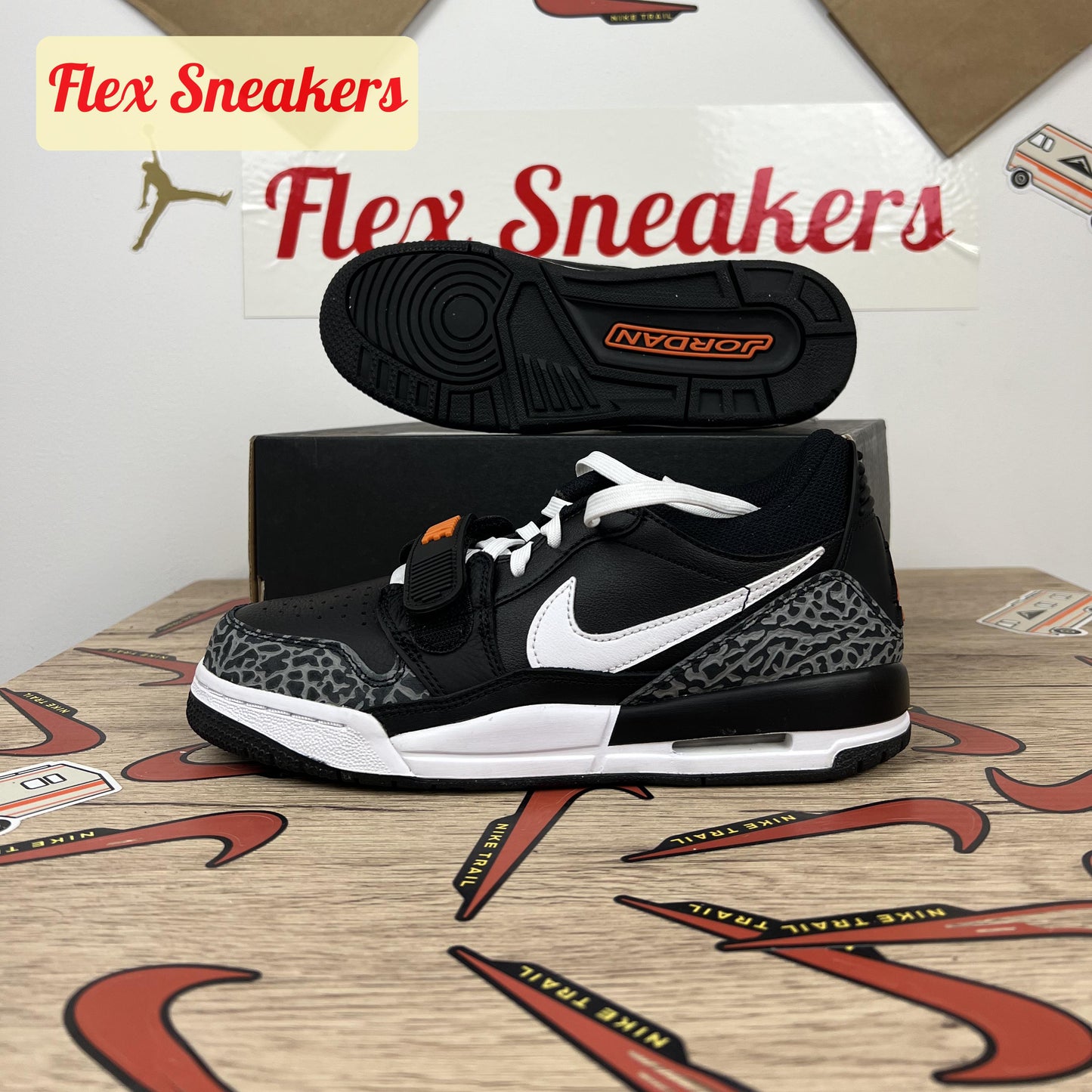 Air Jordan Legacy 312 Low (GS) Black/White