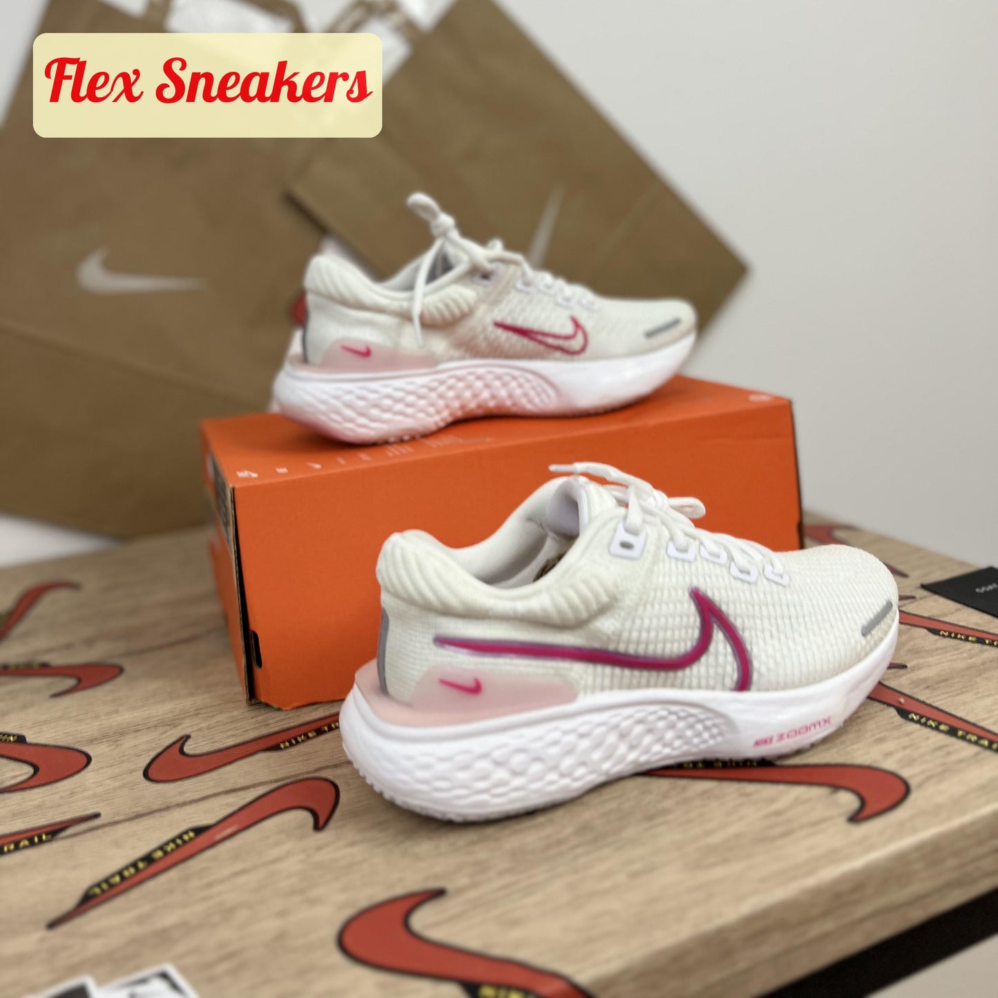 ZoomX Invincible Run FK 2 White/Pink