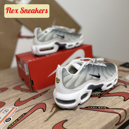 Air Max Plus White/Smoke-Grey