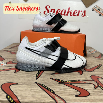 Romaleos 4 White/Black