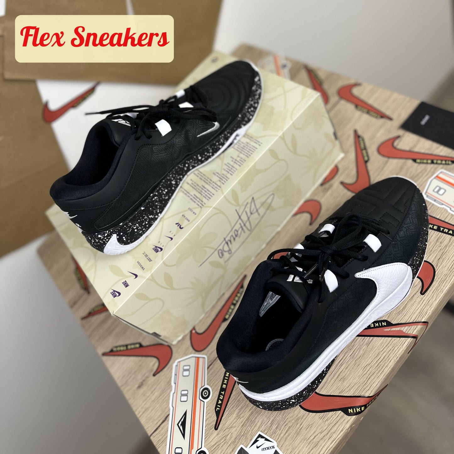 Zoom Freak 5 Black/White