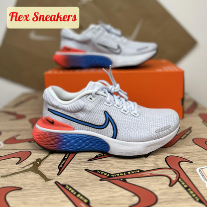 W ZoomX Invincible Run FK 2 Grey