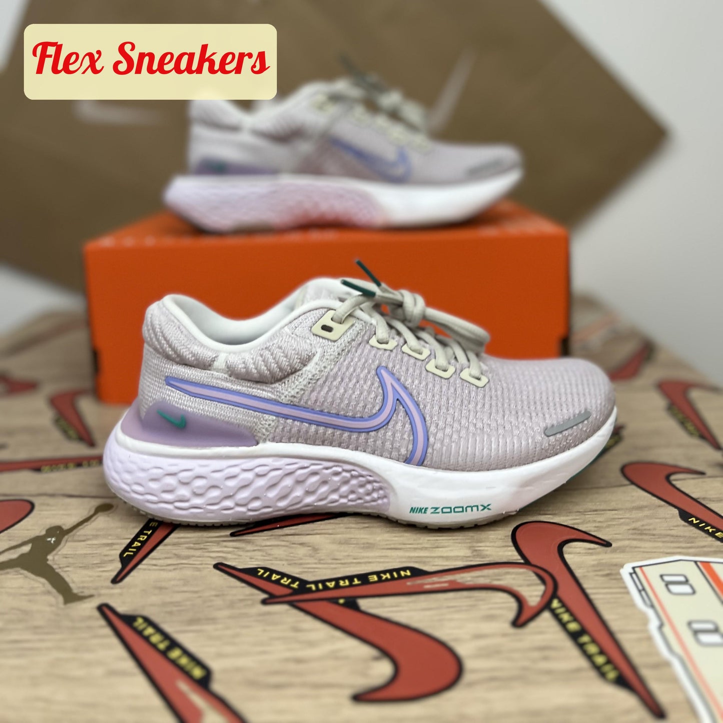 W ZoomX Invincible Run Flyknit 2 Doll-Neptune/Green