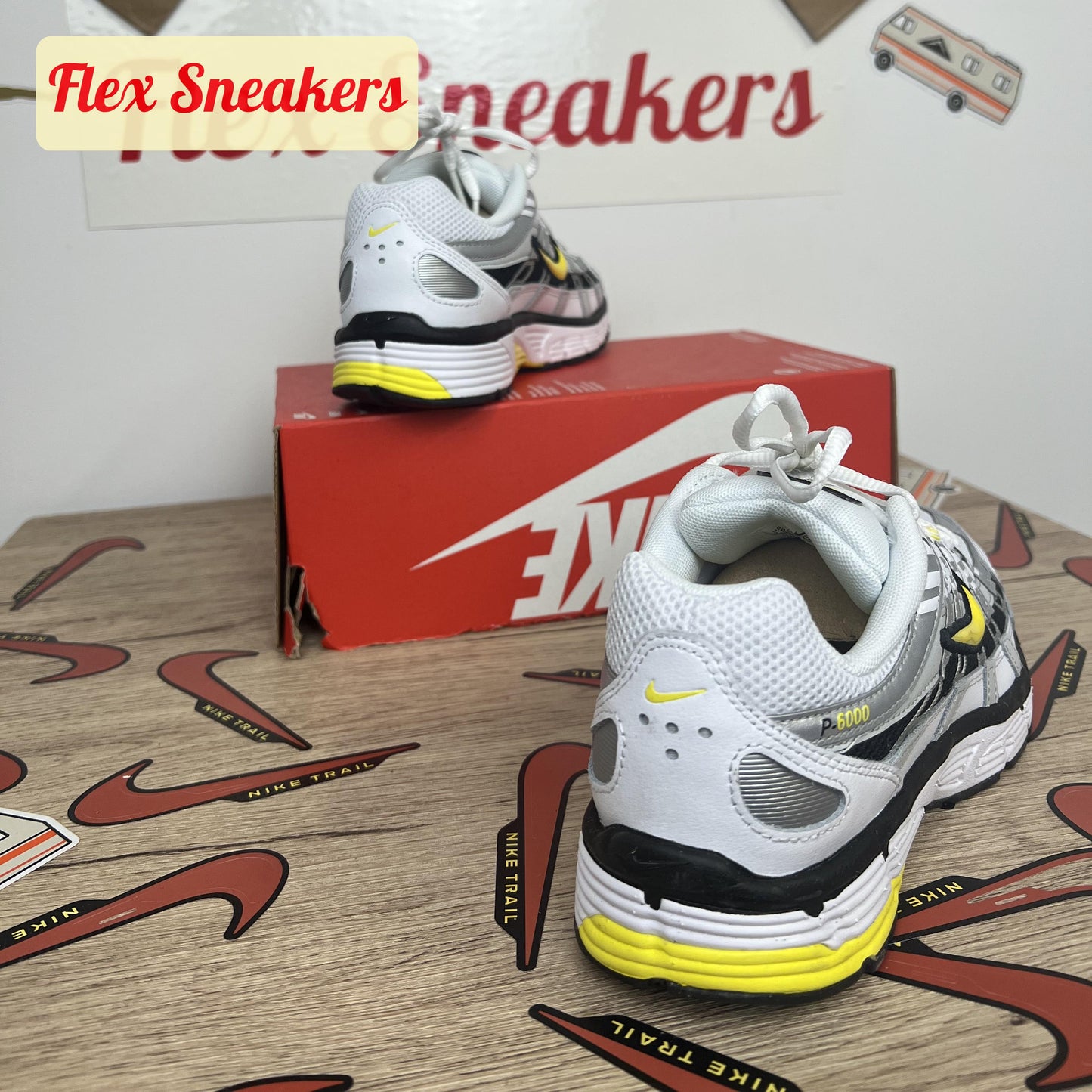 P-6000 White-Yellow