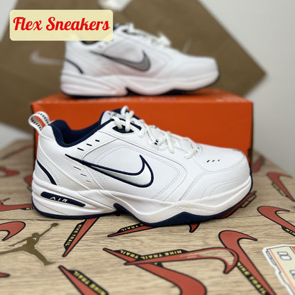 Air Monarch IV (4E) White/Metallic-Silver