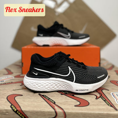 ZoomX Invincible Run FK 2 Black/White
