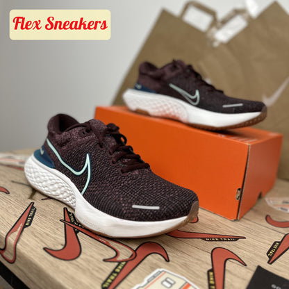 ZoomX Invincible Run FK 2 Burgundowe