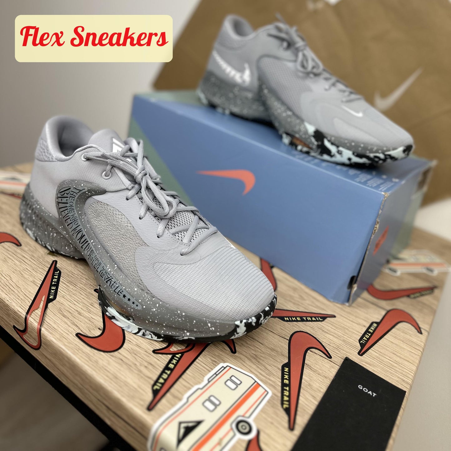 Zoom Freak 4 Wolf-Grey