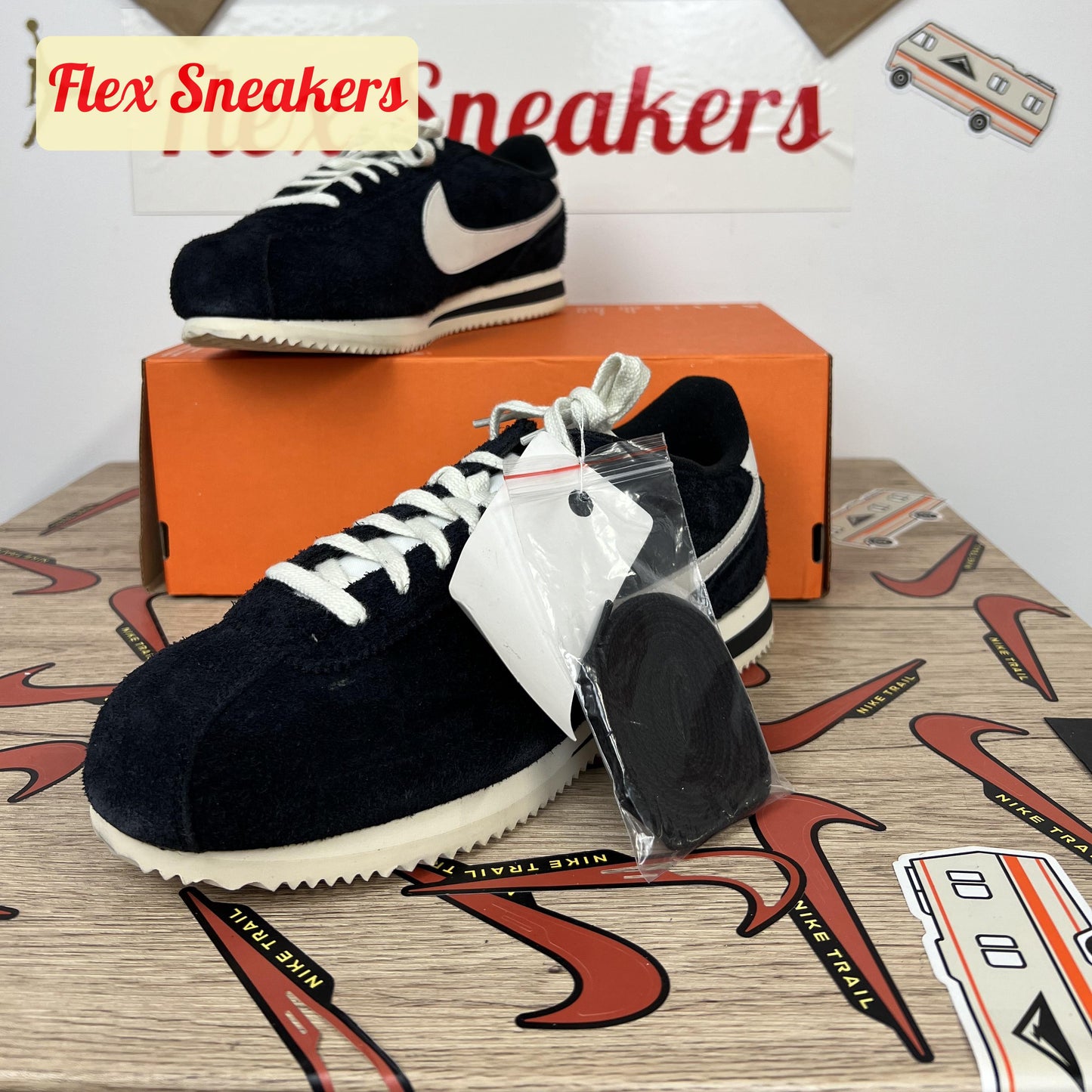 Cortez Vintage Black/White
