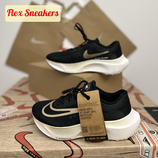 Zoom Fly 5 Black/Metallic-Gold