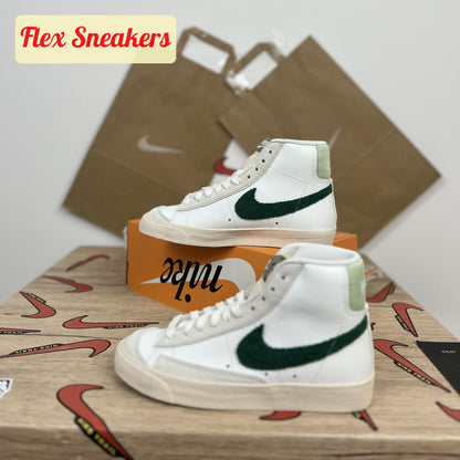 W Blazer Mid '77 Vintage Summit-White