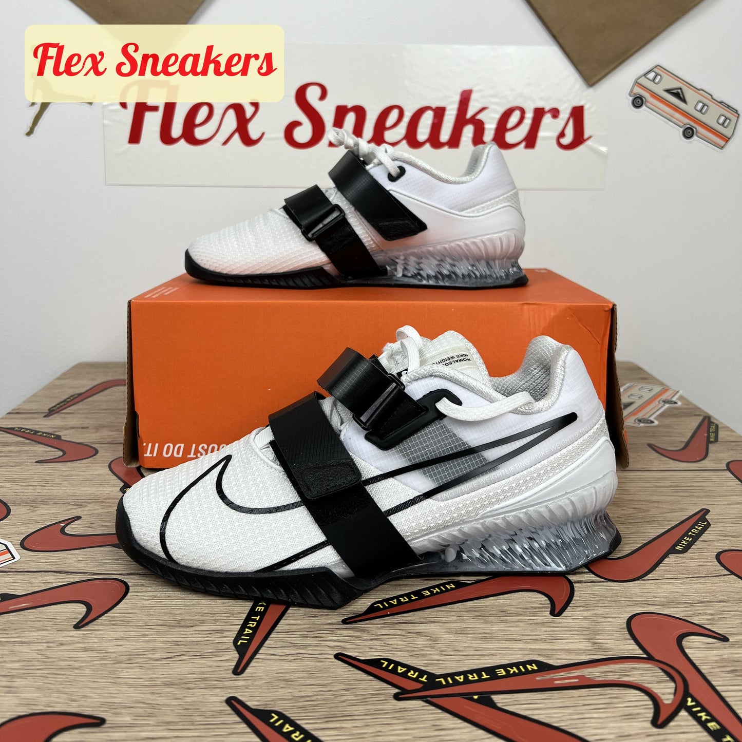 Romaleos 4 White/Black