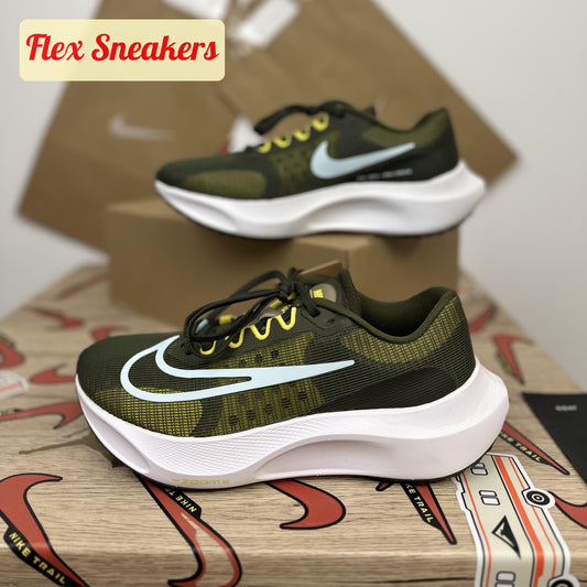 Zoom Fly 5 Cargo-Khaki