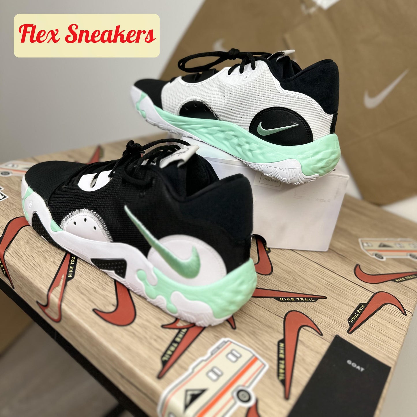 PG 6 Black/Mint-Green