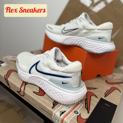 ZoomX Invincible Run FK 2 White/University-Blue