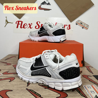 Zoom Vomero 5 White/Black