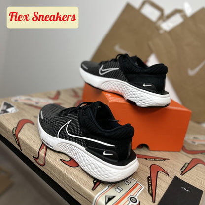 ZoomX Invincible Run FK 2 Black/White