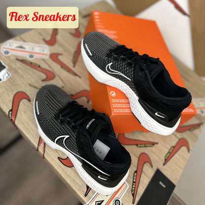 ZoomX Invincible Run FK 2 Black/White