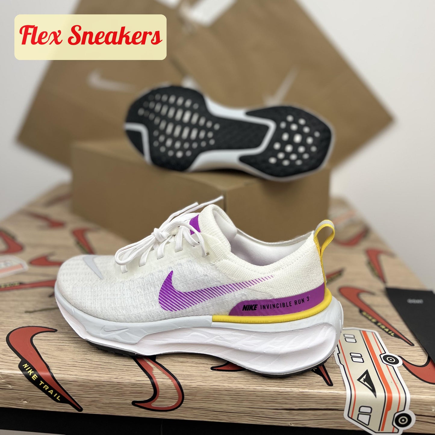 W ZoomX Invincible Run FK 3 White/Vivid-Purple