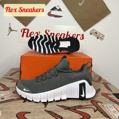 Free Metcon 6 Flat-Pewter